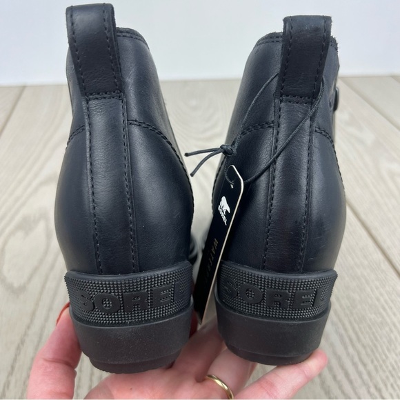 Sorel Women's Evie II Zip Ankle Bootie US7 Black Leather $150 - Picture 10 of 13